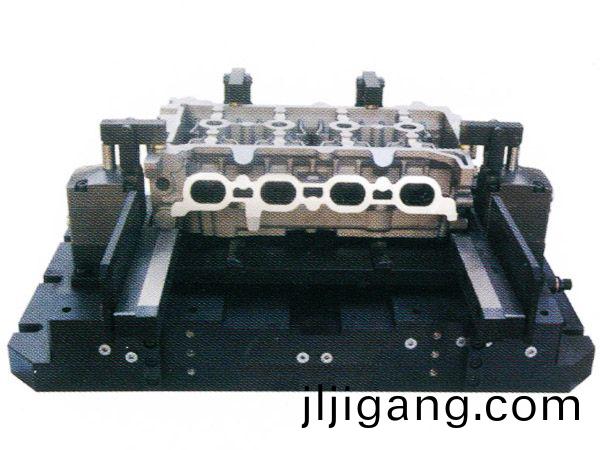 缸蓋(gai)加(jia)工液壓(ya)裌(jia)具